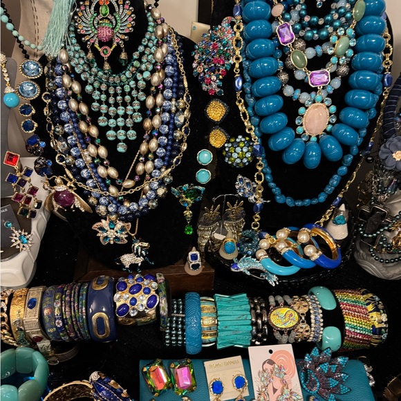 jewelry item live sale 1/31/2025 6:00pm Pacific - Picture 10 of 16